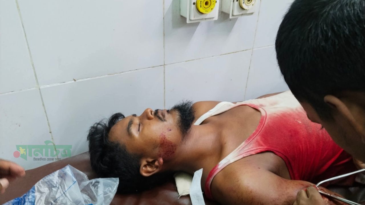 কথাকাটাকাটির জেরে চাকুর আঘাতে আহত ১ জন