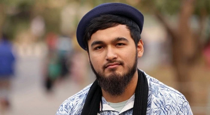 নোবেলের মাসিক আয় ছিল ৬০ লাখ টাকা, কোটি টাকা পেয়েও কেন বেহাল জীবন?